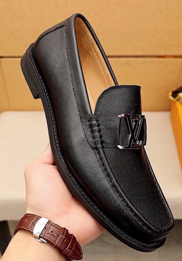 Louis Vuitton Black Leather Hardware Loafers - Rubber Outsole