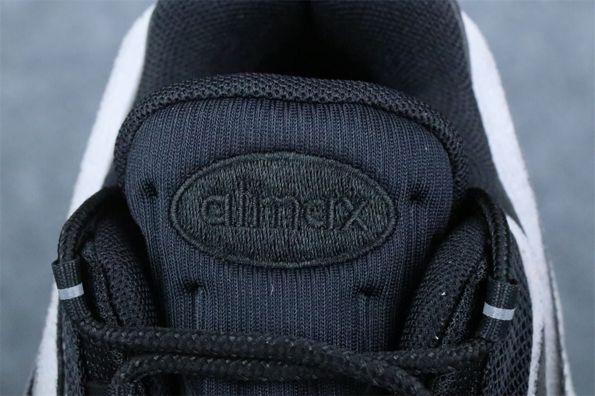 Comme des Garçons x Air Max 95 'Grey'